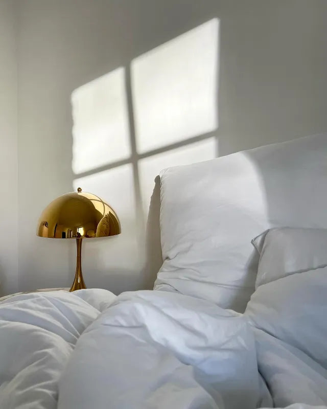 Sphere Table Lamp