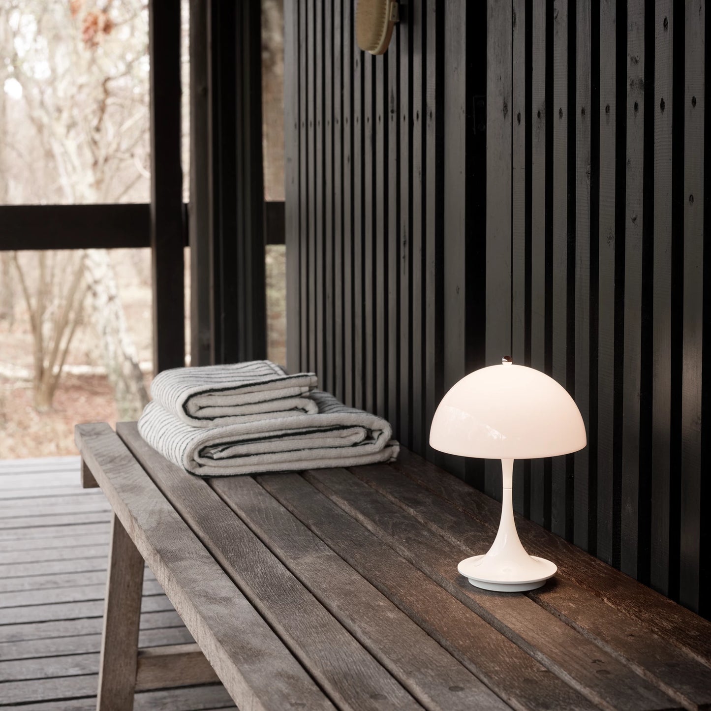 Sphere Mini Portable Lamp